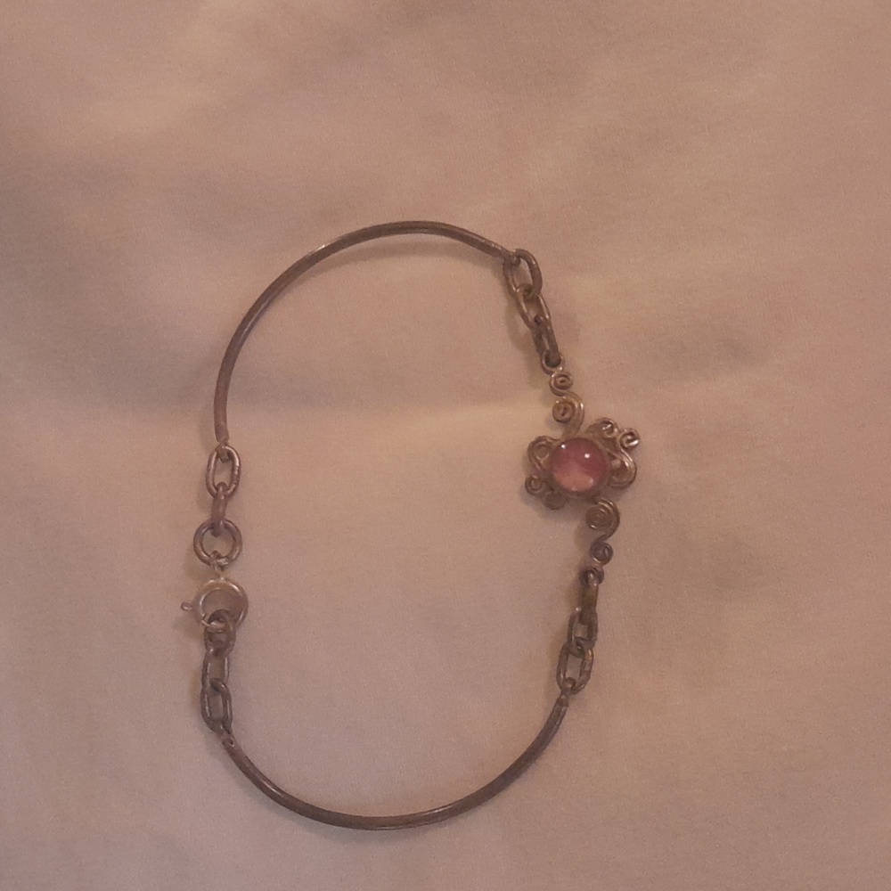 Handmade crafted silver bracelet with Rose Quartz